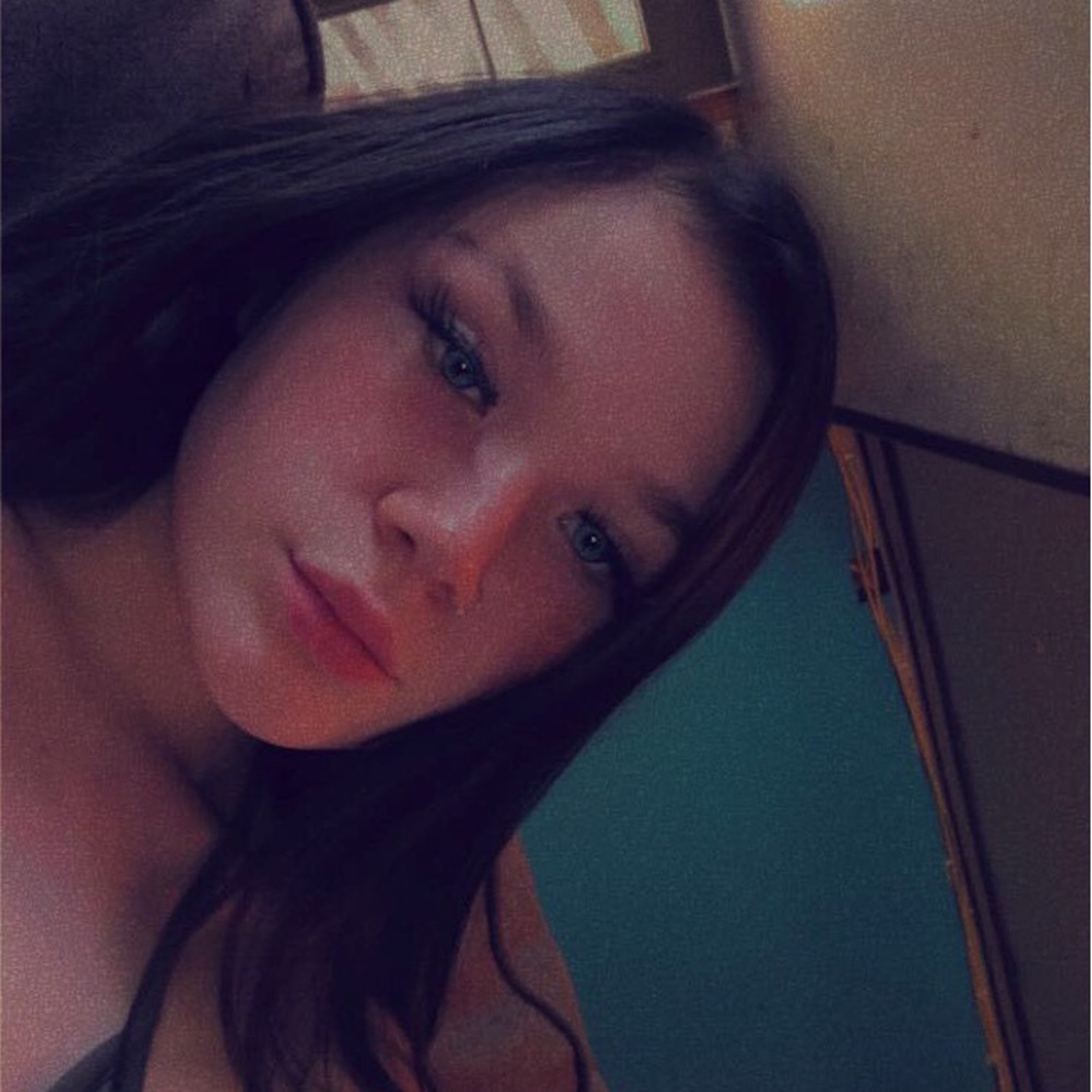 Meet your Posher, Hailey